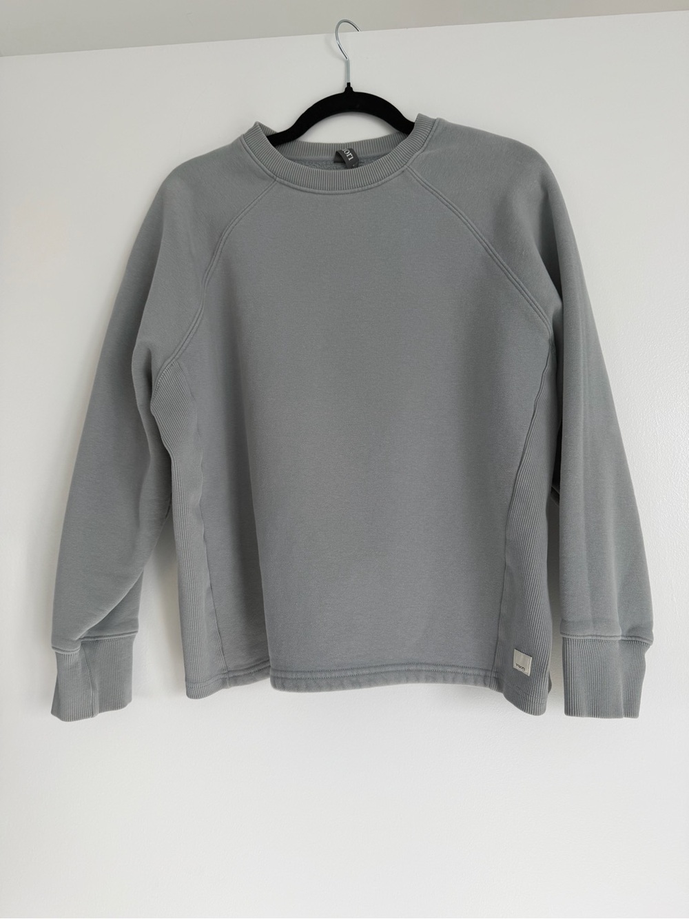 Women’s Vuori Crew Neck in Light Blue - Size XS